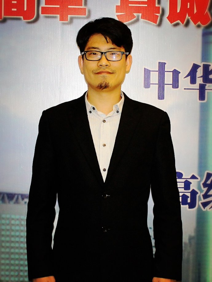 鄭鑫巖老師