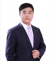 梁強(qiáng)老師